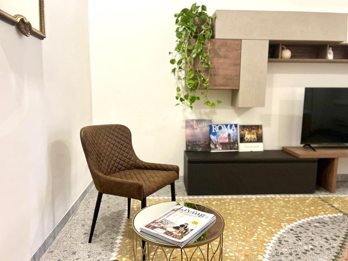 Appartement Elegant With Balcony Near The Center *